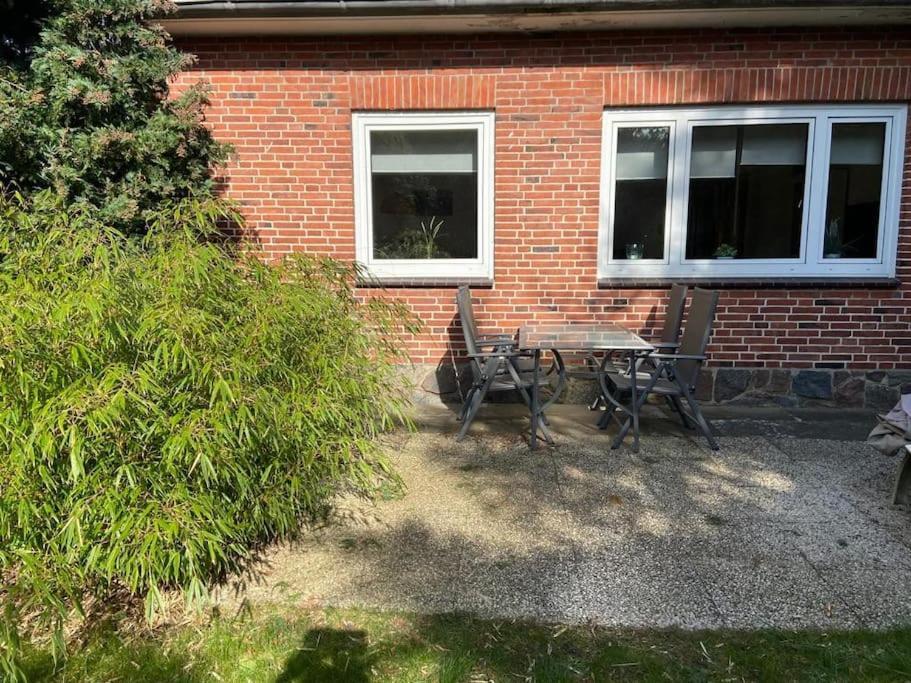 Feddersen Living Grosse Ferienwohnung - Garten - Terrasse - Smart Tv - Netflix Brunsbuettel Εξωτερικό φωτογραφία